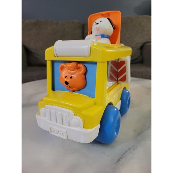 Vintage Fisher Price #1019 Baby Bus - Picture 1 of 3